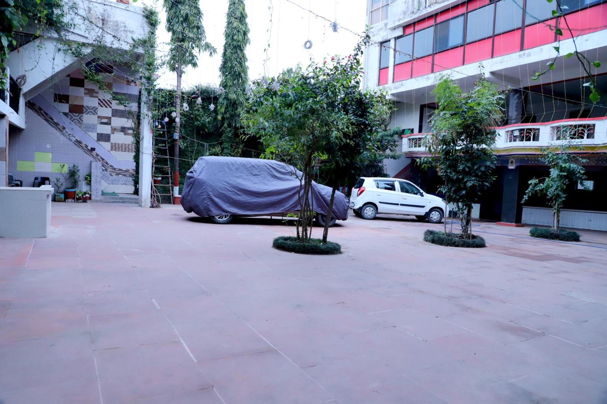 Madhuban Homestay, Natraj Chowk Risikés Kültér fotó